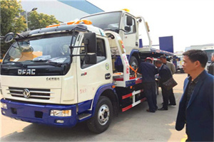 正安汽车道路救援拖车价格